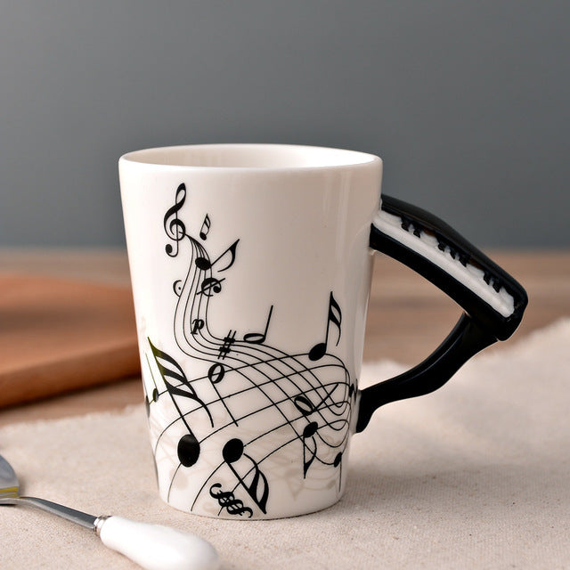 Originelle Tasse – Klavier